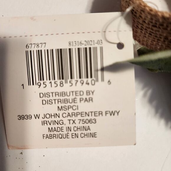 Celebrate it Set of Four Fall / Winter Napkins Holders NWT - Picture 5 of 6